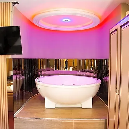 Отель Deluxe